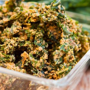 5 Reasons to Love Raw Kale Chips